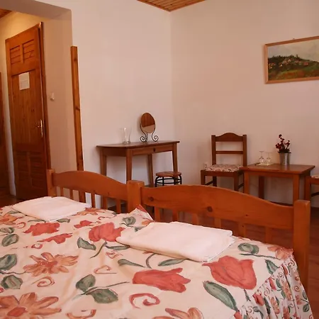 Baranya Hotel
